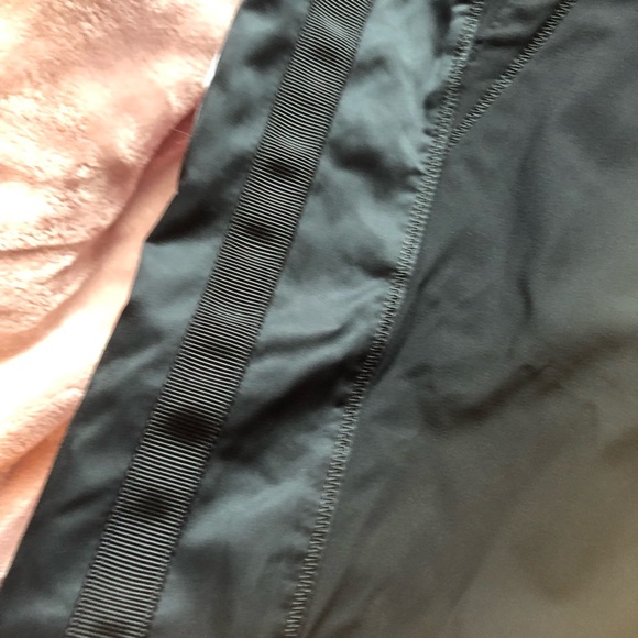 Lululemon vintage lined pants. Never been worn. Lots of cute detail - Picture 3 of 8